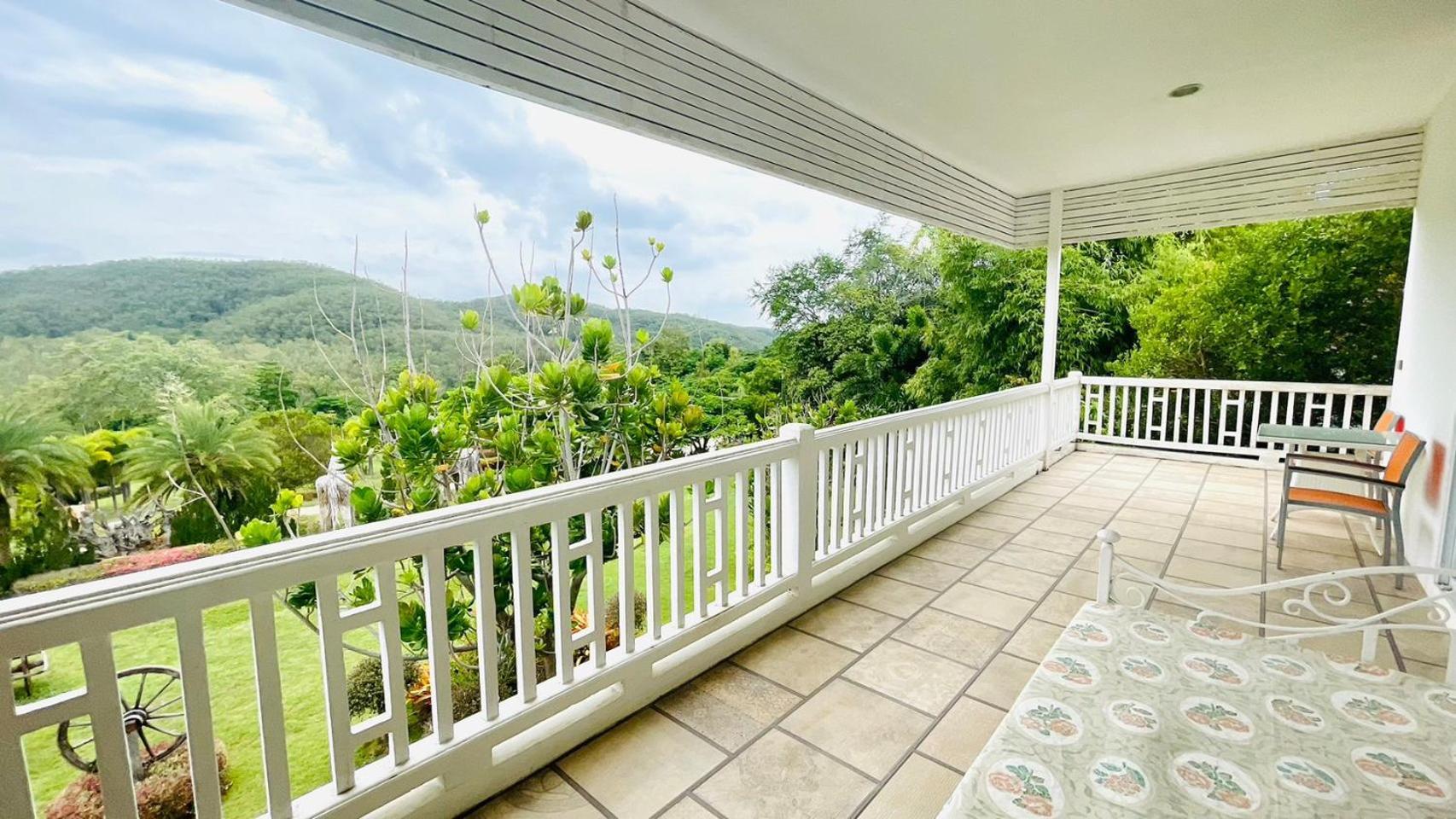 Baan Ing Khao Hotel Pakchong Luaran gambar
